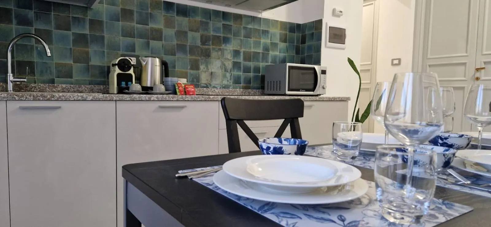 G&G Firenze One Station Apartment