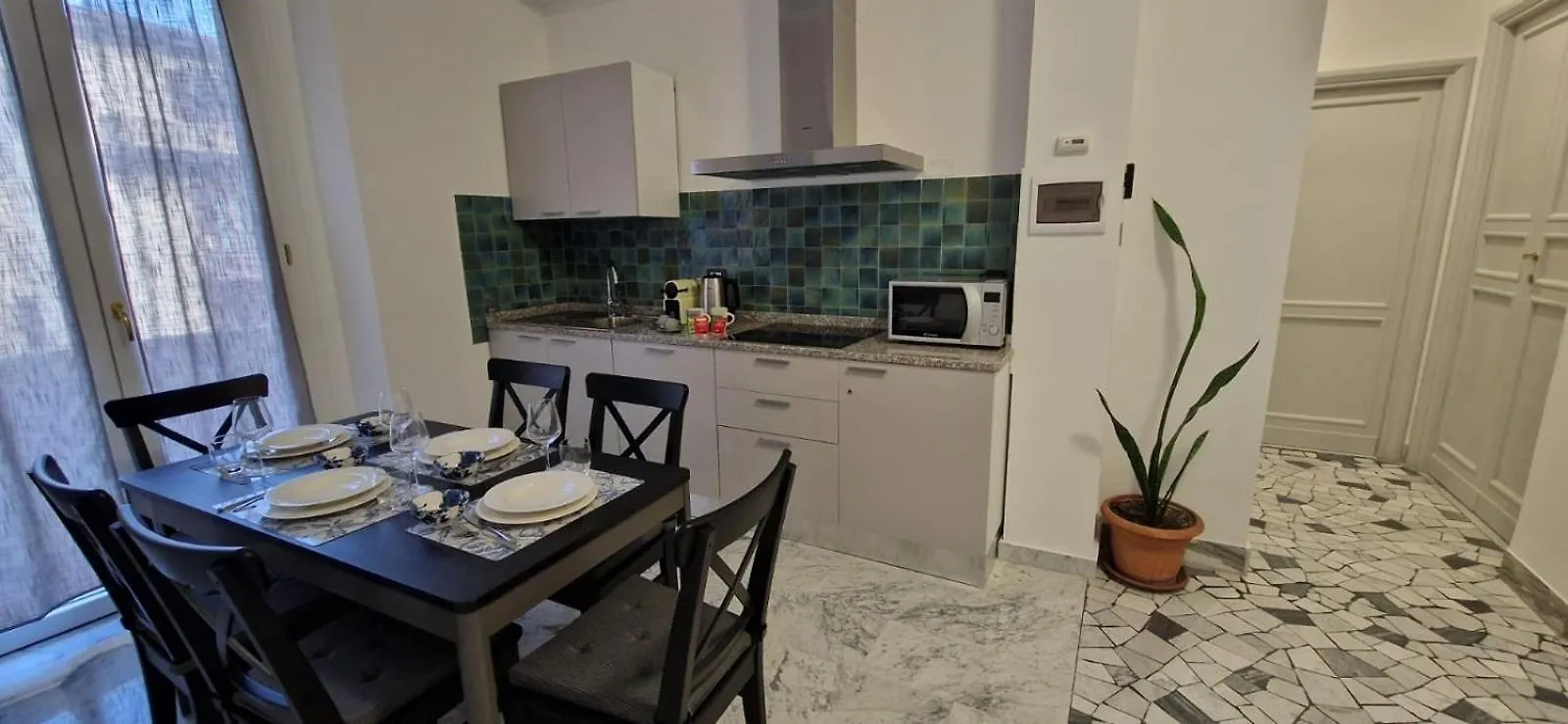 G&G Firenze One Station Apartment 0*, Florence Italy