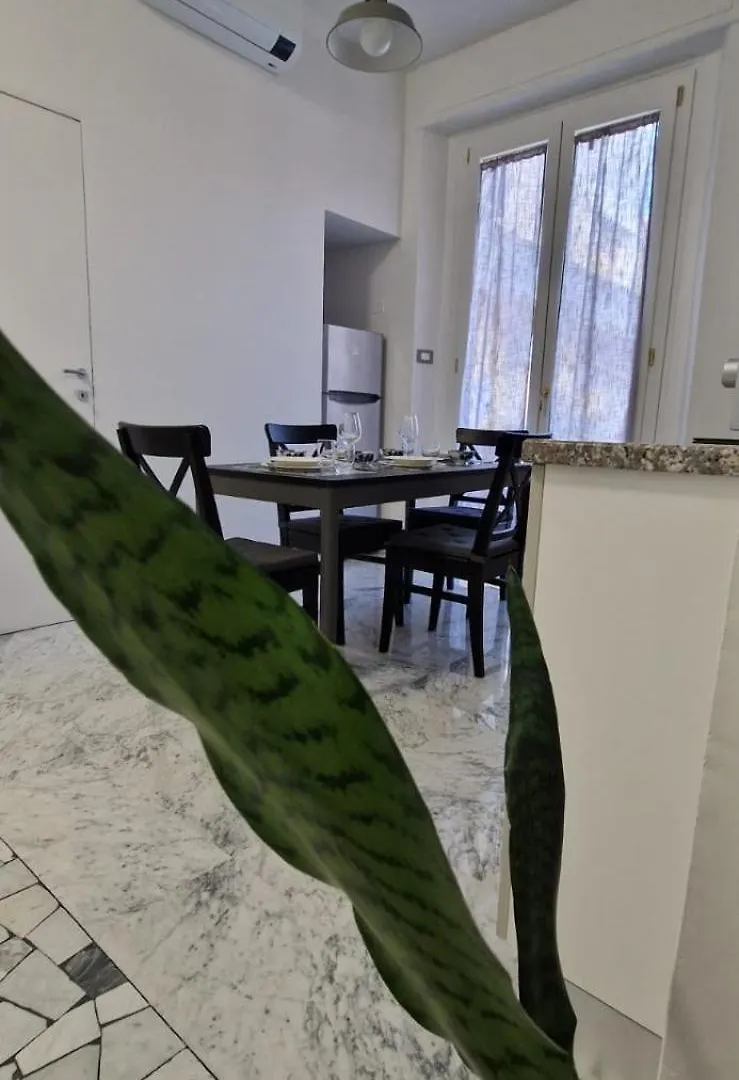 G&G Firenze One Station Apartment Italy