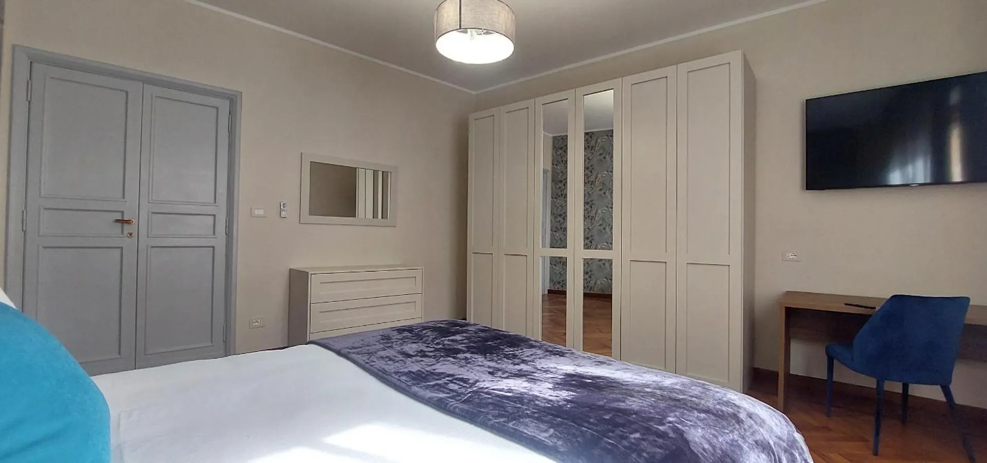 G&G Firenze One Station Apartment Italy