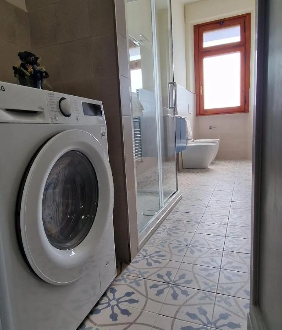 G&G Firenze One Station Apartment